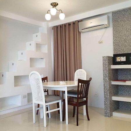 Отель White Mansion Davao Экстерьер фото