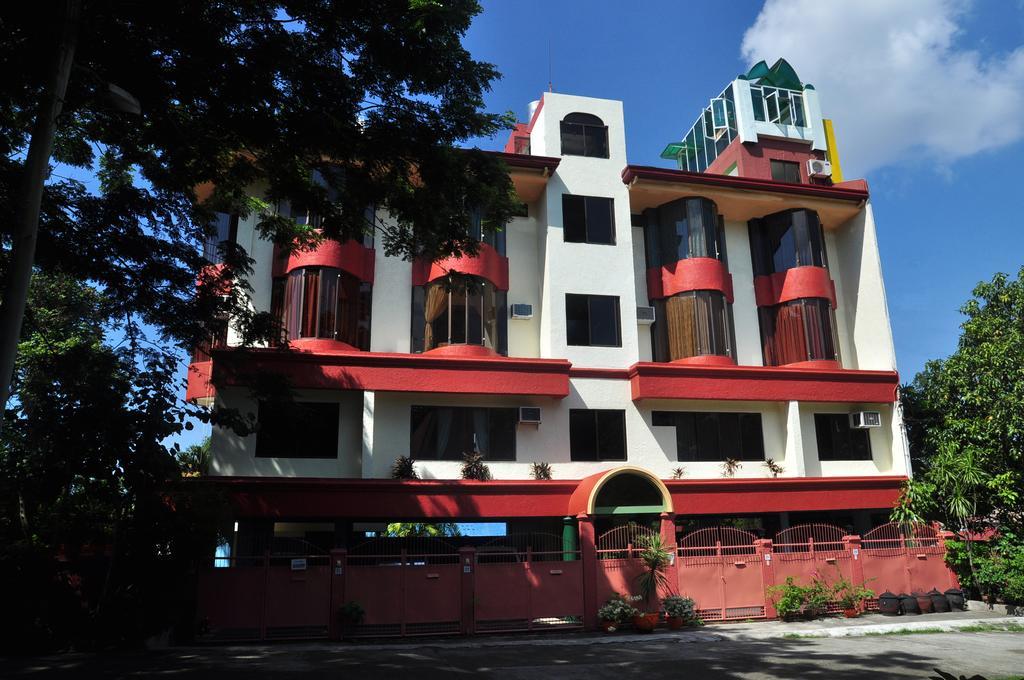 Отель White Mansion Davao Экстерьер фото