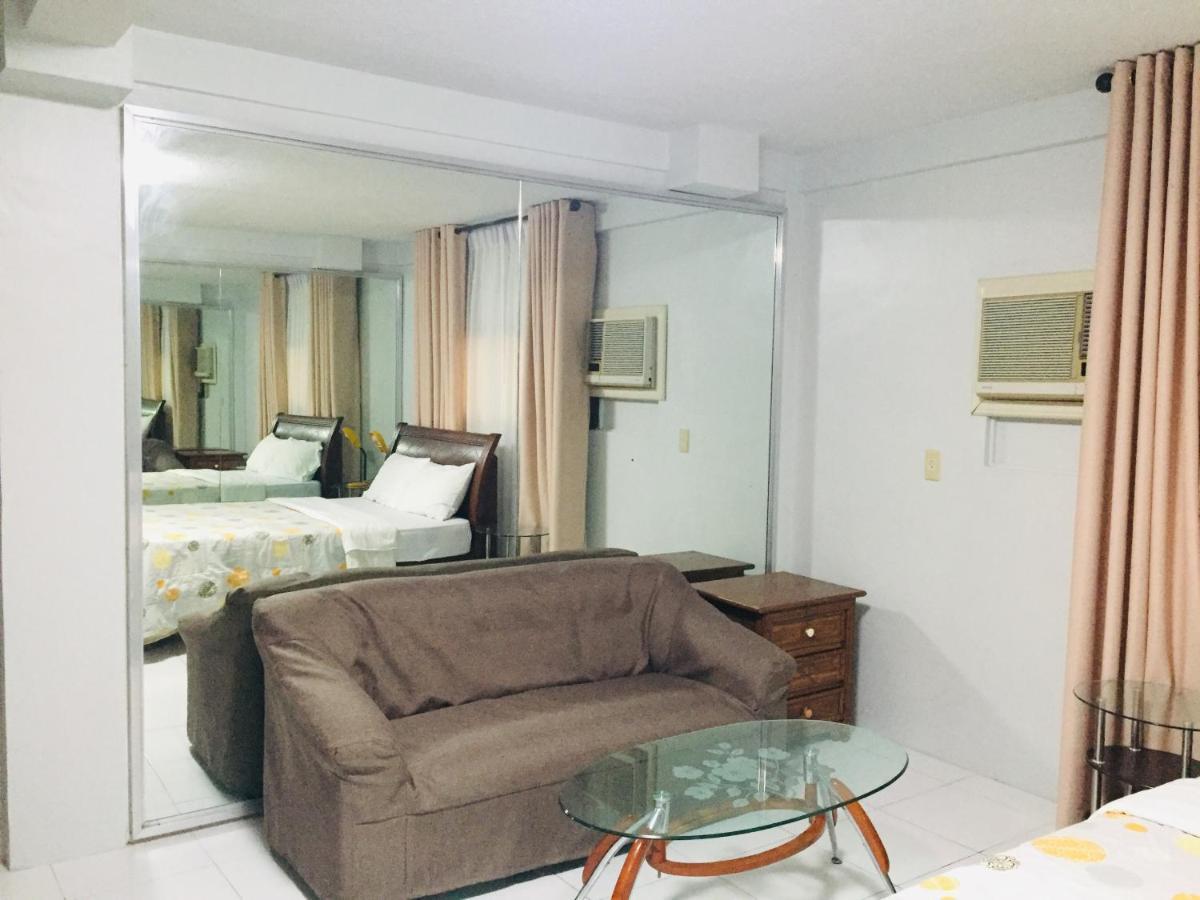 Отель White Mansion Davao Экстерьер фото