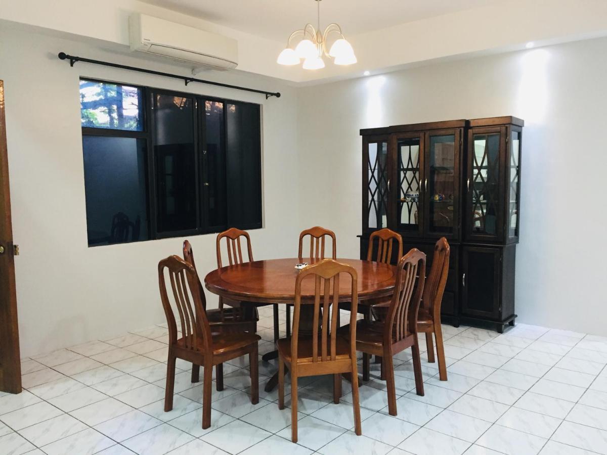 Отель White Mansion Davao Экстерьер фото